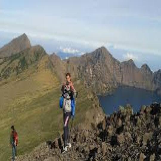 Mount Rinjani second Summit - Sangkareang Trekking